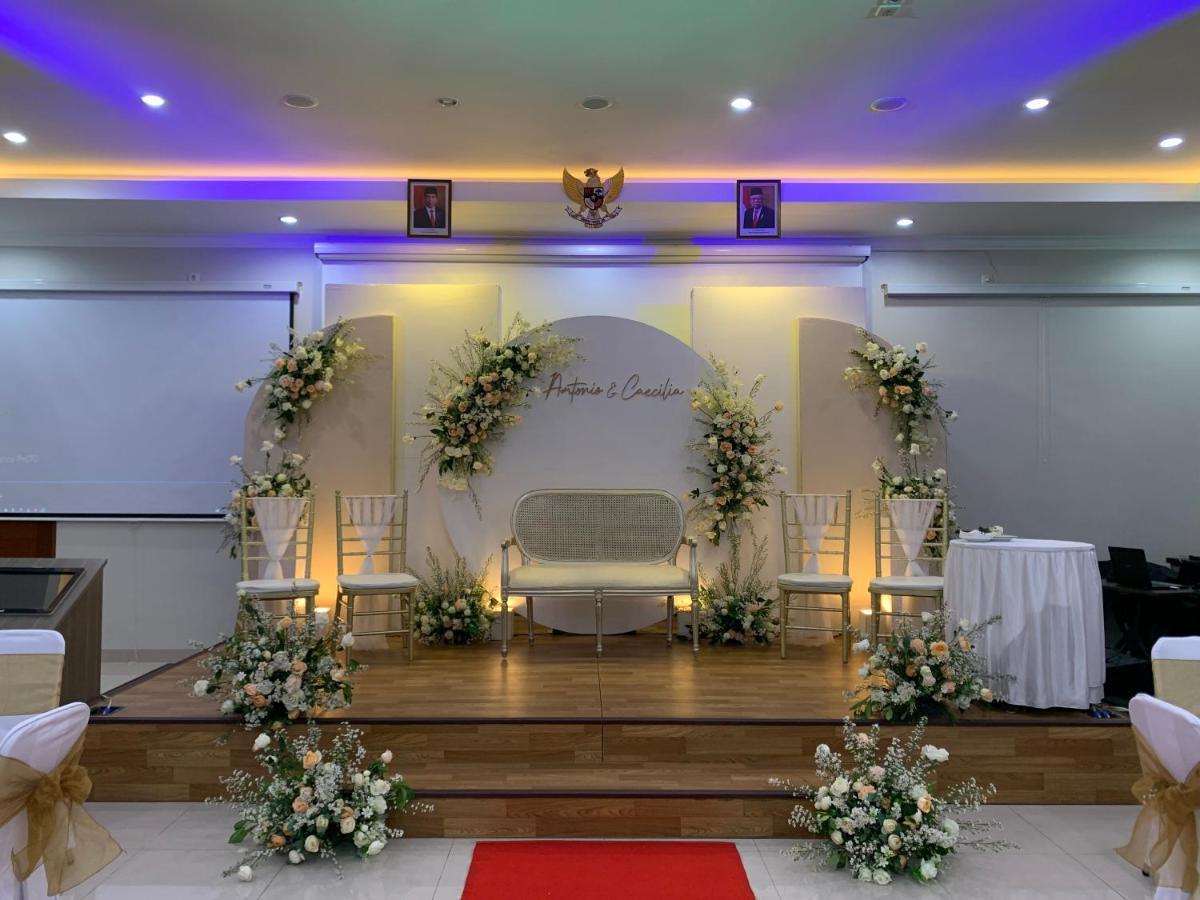 The Banyumas Villa Денпасар Екстериор снимка