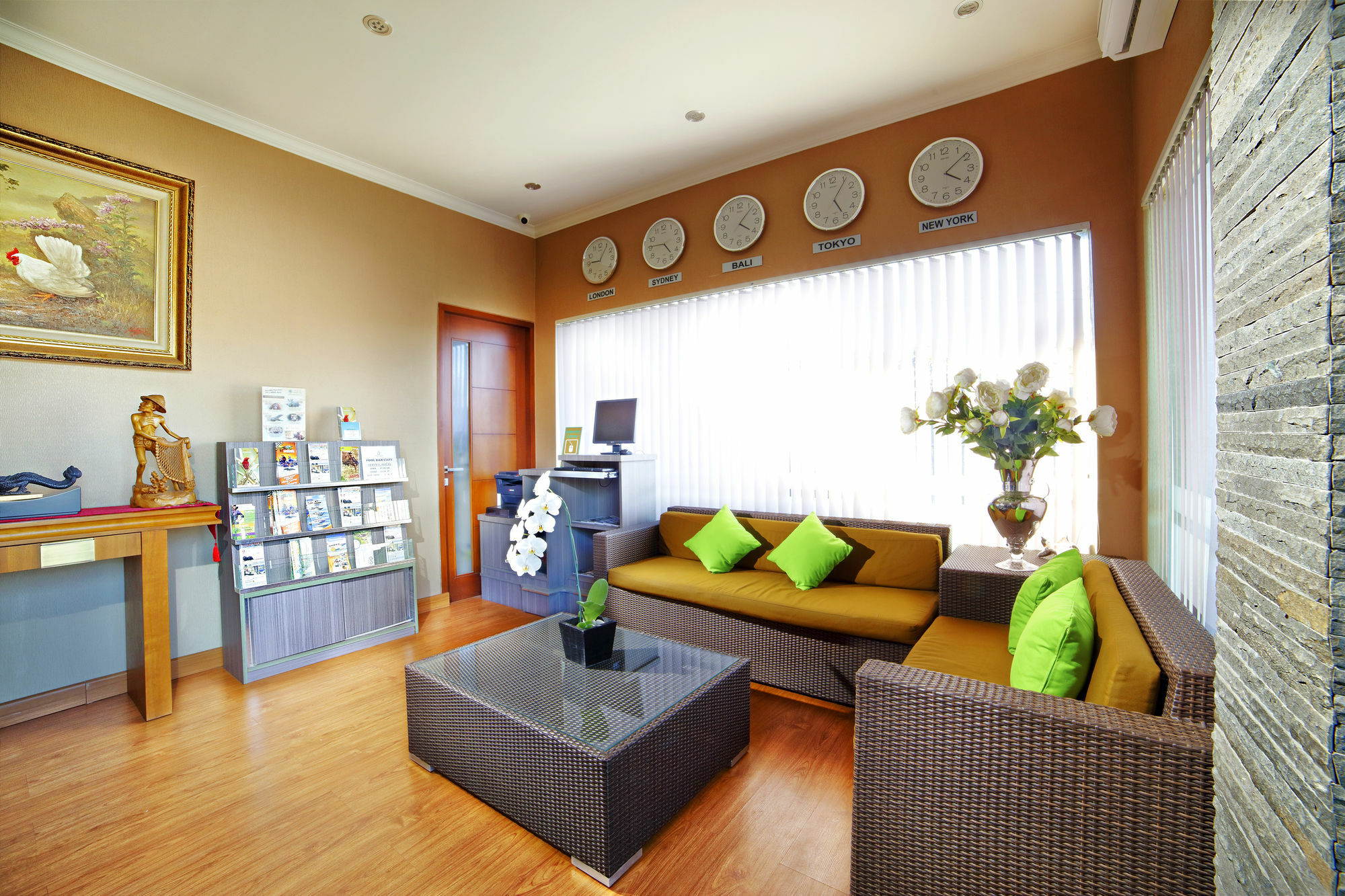 The Banyumas Villa Денпасар Екстериор снимка